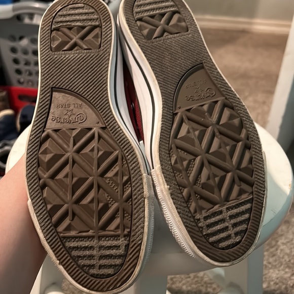 Converse - Picture 3 of 3